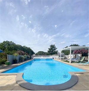 villa à la vente -   34800  ENTRE PEZENAS ET CLERMONT L HERA, surface 210 m2 vente villa - UBI455820137